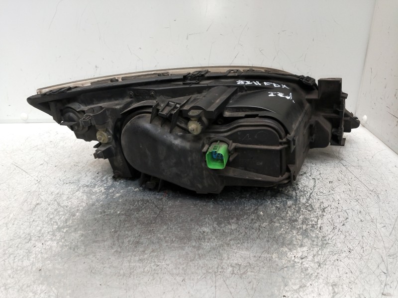 Recambio de faro izquierdo para ford mondeo berlina (ge) ambiente plus referencia OEM IAM   