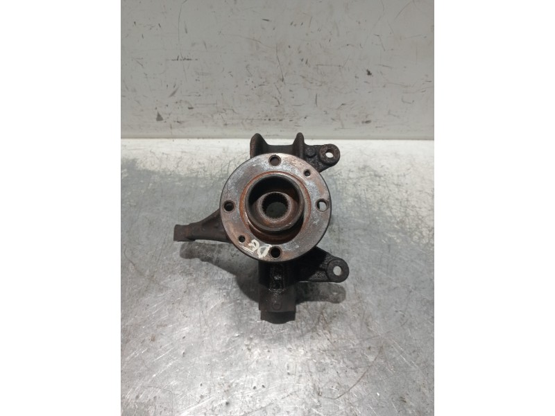 Recambio de mangueta delantera derecha para renault megane ii berlina 5p confort authentique referencia OEM IAM   