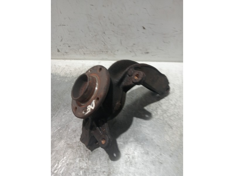 Recambio de mangueta delantera derecha para renault megane ii berlina 5p confort authentique referencia OEM IAM   