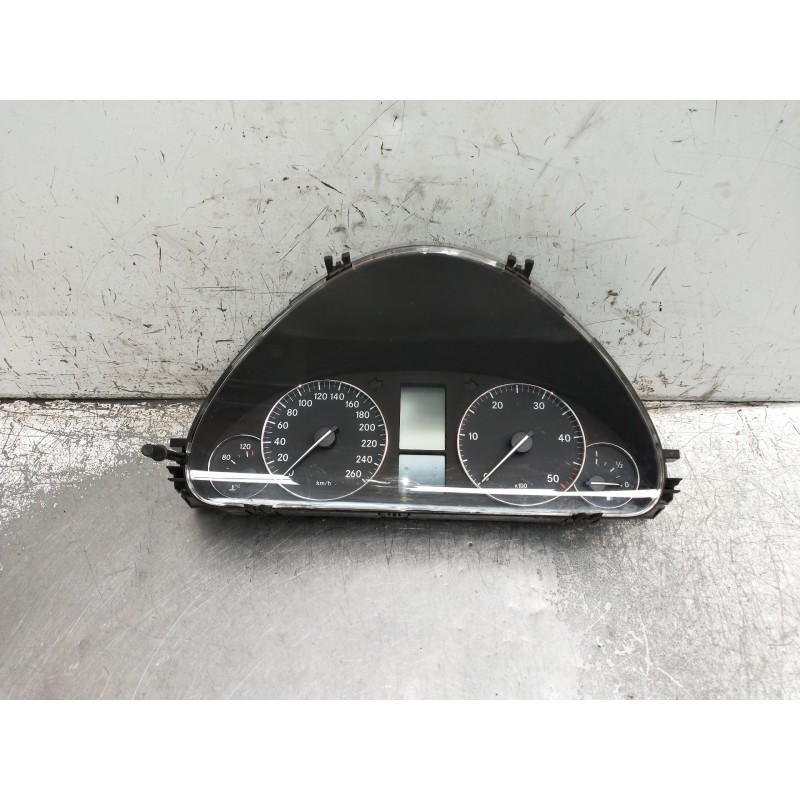 Recambio de cuadro instrumentos para mercedes clase c (w203) berlina 220 cdi (la) (203.008) referencia OEM IAM A2035404947  