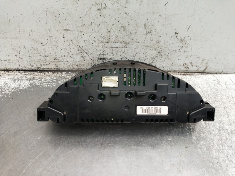 Recambio de cuadro instrumentos para mercedes clase c (w203) berlina 220 cdi (la) (203.008) referencia OEM IAM A2035404947  