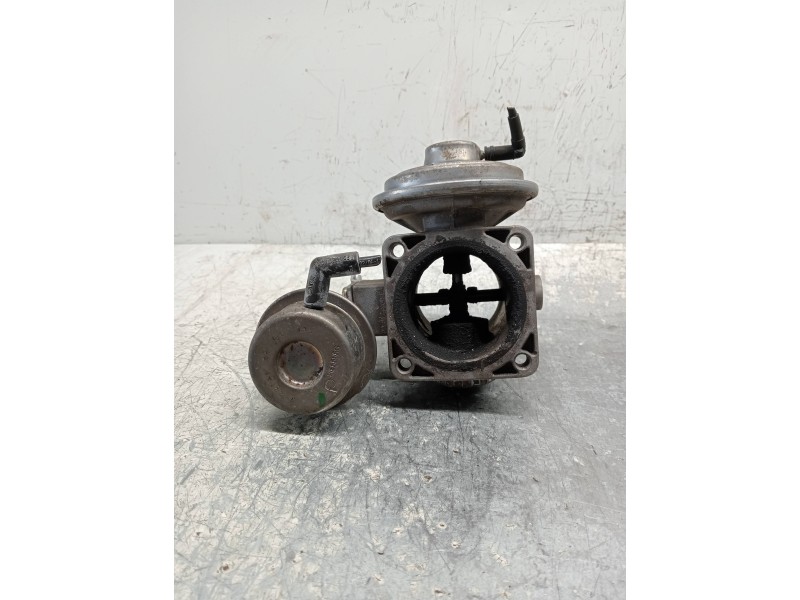 Recambio de valvula egr para chrysler voyager (rg) 2.5 crd lx referencia OEM IAM   