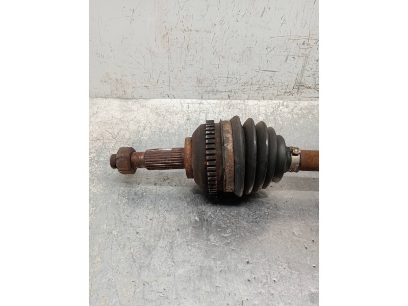 Recambio de transmision delantera derecha para chrysler voyager (rg) 2.5 crd lx referencia OEM IAM P04641884AC  