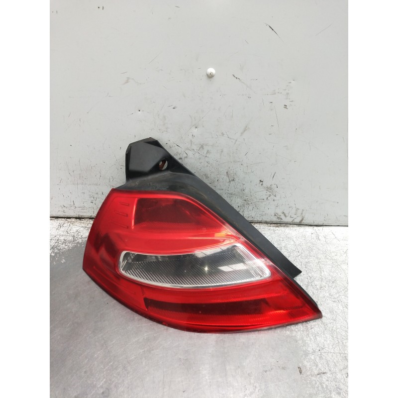 Recambio de piloto trasero izquierdo para renault megane ii berlina 5p confort authentique referencia OEM IAM 8200413214  