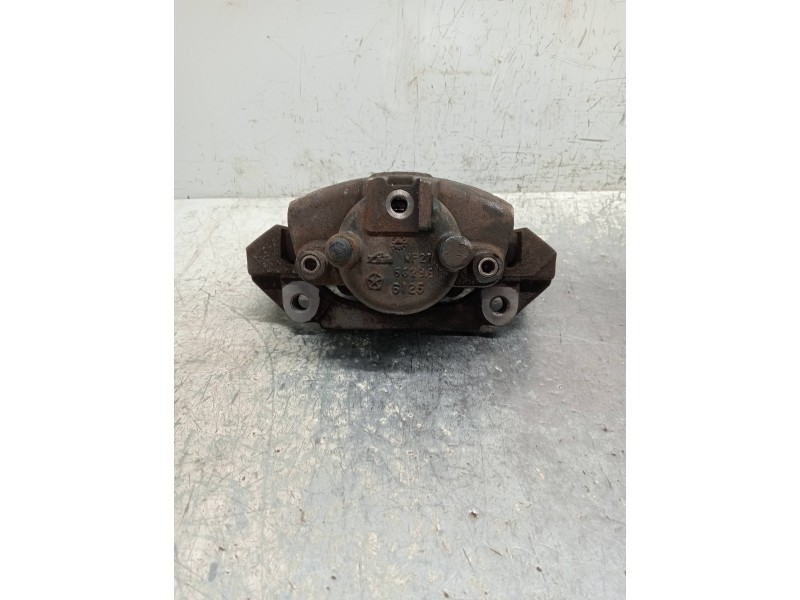 Recambio de pinza freno delantera izquierda para chrysler voyager (rg) 2.5 crd lx referencia OEM IAM   