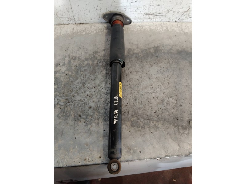 Recambio de amortiguador trasero izquierdo para opel karl edition referencia OEM IAM 42333747  