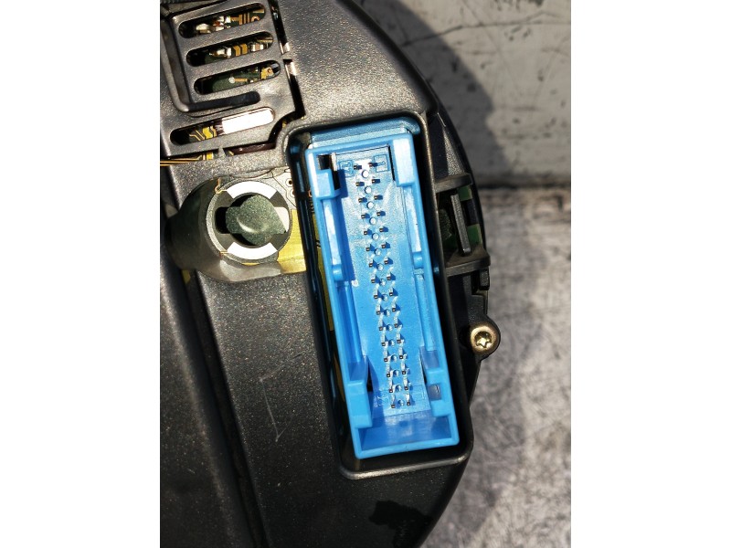 Recambio de cuadro instrumentos para seat toledo (1m2) select referencia OEM IAM 1M0919880R  