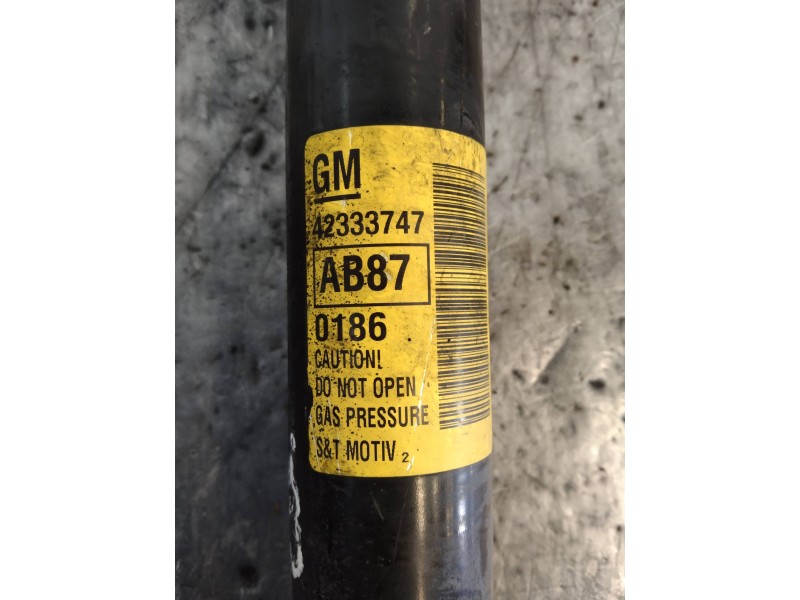 Recambio de amortiguador trasero izquierdo para opel karl edition referencia OEM IAM 42333747  