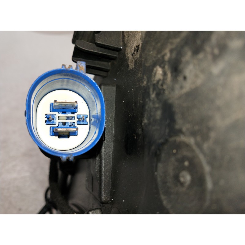 Recambio de electroventilador para mercedes clase b (w245) 200 cdi (245.208) referencia OEM IAM A1695002693 0130307007 