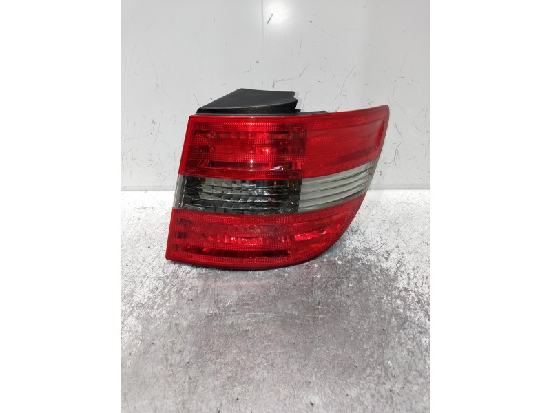 Recambio de piloto trasero derecho para mercedes clase b (w245) 200 cdi (245.208) referencia OEM IAM   