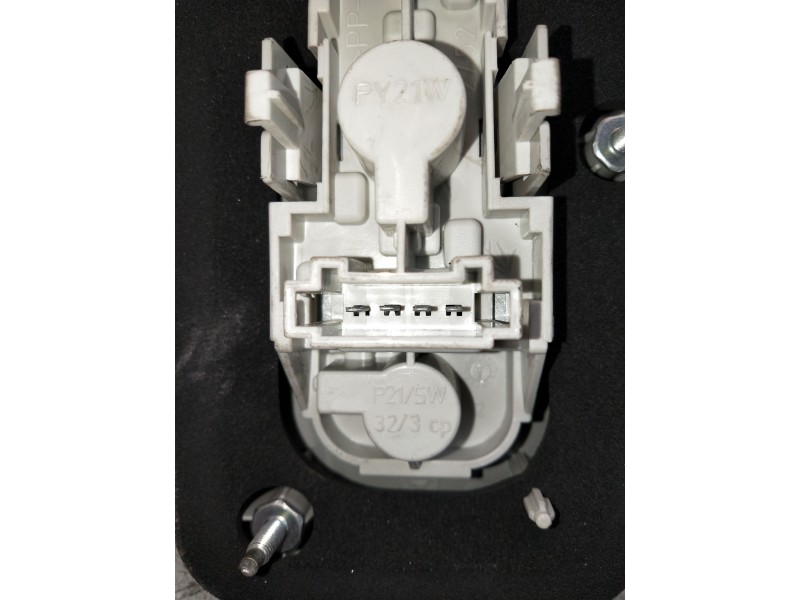 Recambio de piloto trasero derecho para mercedes clase b (w245) 200 cdi (245.208) referencia OEM IAM   