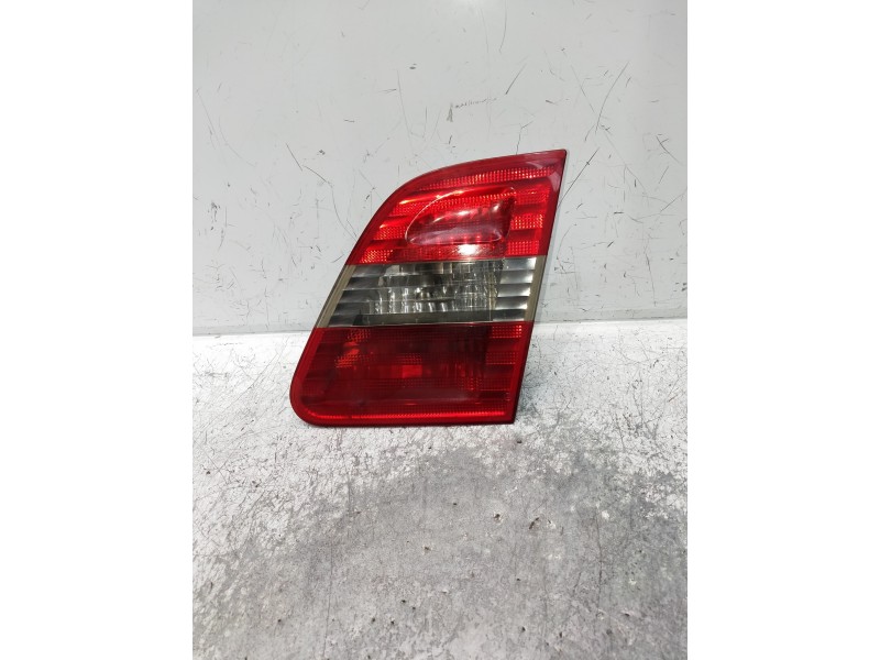 Recambio de piloto trasero derecho interior para mercedes clase b (w245) 200 cdi (245.208) referencia OEM IAM   