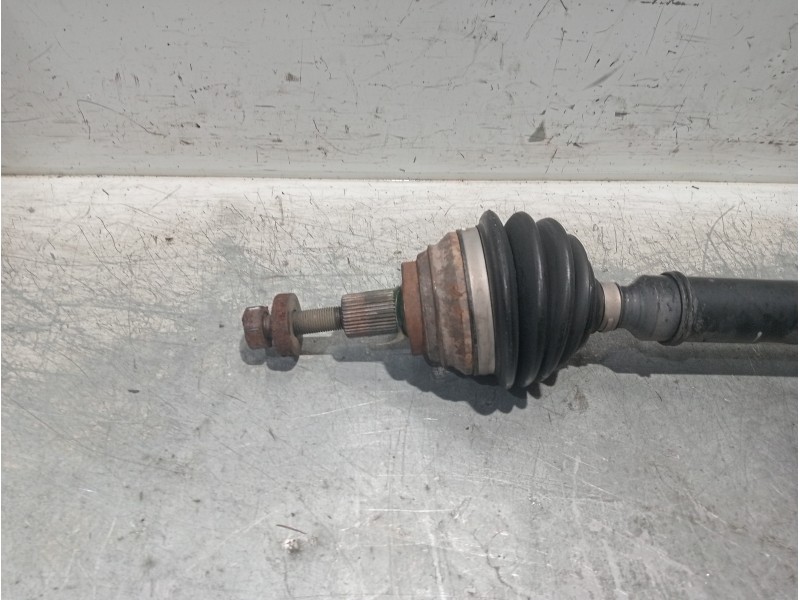 Recambio de transmision delantera derecha para volkswagen jetta (1k2) advance referencia OEM IAM 1K04  