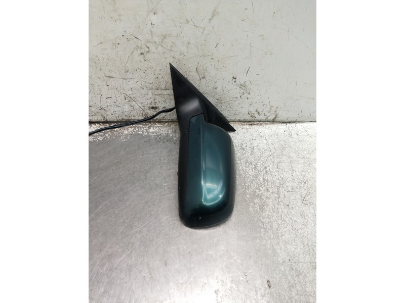 Recambio de retrovisor izquierdo para volkswagen passat berlina (3b3) comfortline referencia OEM IAM ELÉCTRICO 1 ENCHUFE 5 CABLE