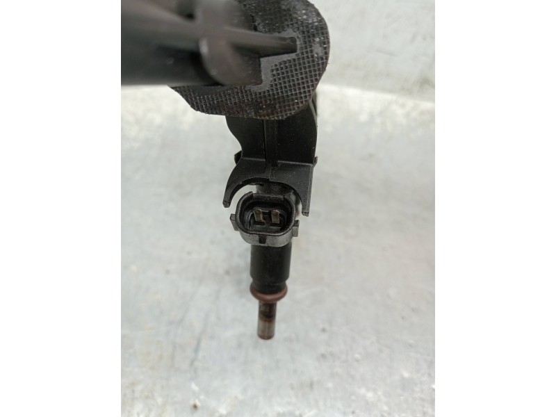 Recambio de rampa inyectora para mini mini (r56) cooper referencia OEM IAM V75281788004  
