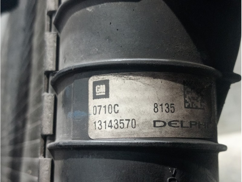 Recambio de radiador agua para opel astra h berlina enjoy referencia OEM IAM 13143570  