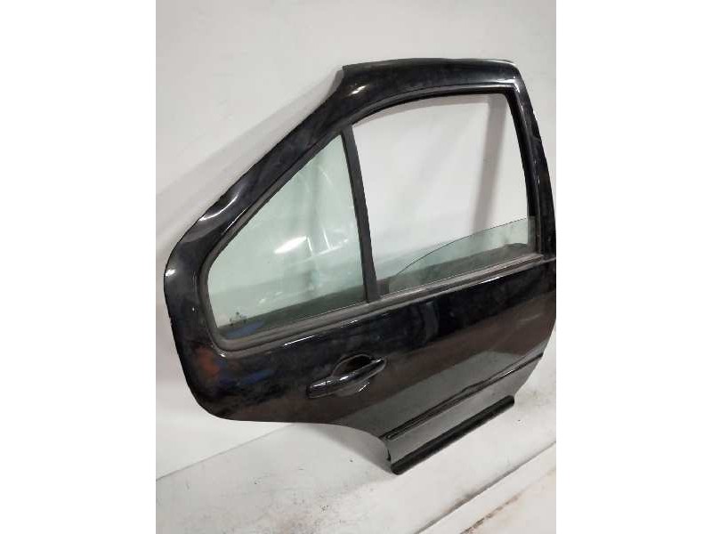 Recambio de puerta trasera derecha para volkswagen bora berlina (1j2) 1.9 tdi referencia OEM IAM    Recambio de puerta trasera derecha para volkswagen bora berlina (1j2) 1.9 tdi referencia OEM IAM