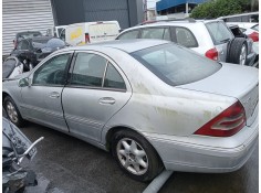 mercedes clase c (w203) berlina del año 2004 2