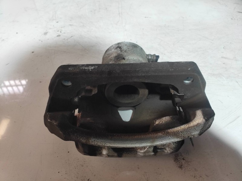 Recambio de pinza freno delantera derecha para opel karl edition referencia OEM IAM 42439329 557805026 