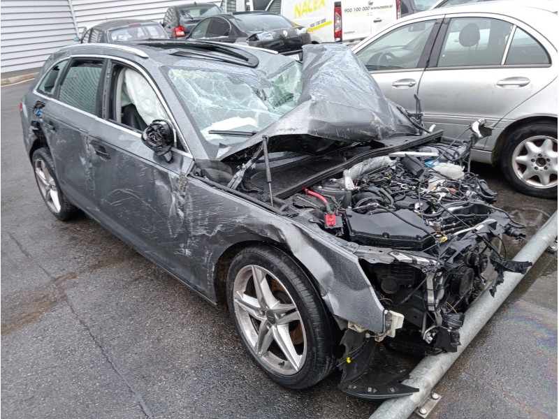 audi a4 avant (8w5) del año 2022