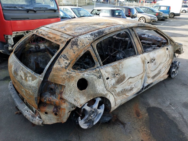 citroen c4 berlina del año 2010