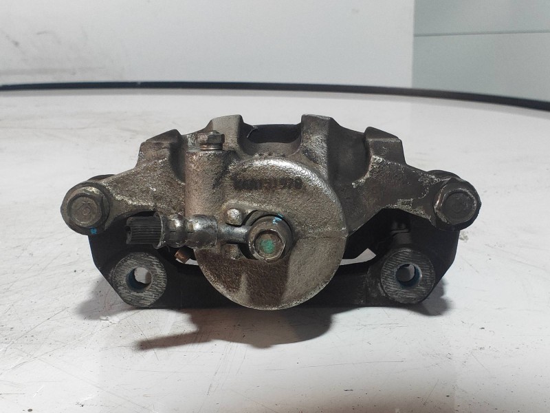 Recambio de pinza freno delantera izquierda para opel karl edition referencia OEM IAM 42439328 557805026 