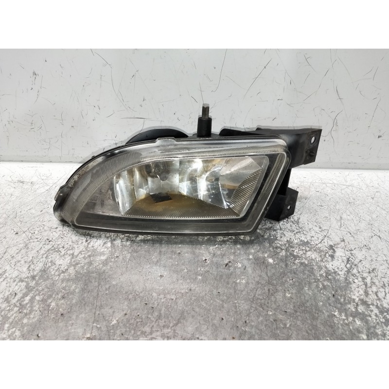 Recambio de faro antiniebla izquierdo para fiat bravo (198) 1.6 16v active multijet (77kw) referencia OEM IAM 00051775550  
