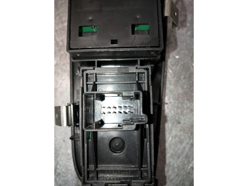 Recambio de mando elevalunas delantero izquierdo para fiat bravo (198) 1.6 16v active multijet (77kw) referencia OEM IAM   5P