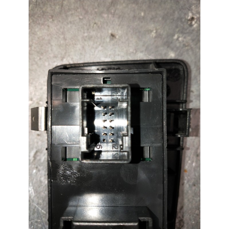 Recambio de mando elevalunas delantero izquierdo para fiat bravo (198) 1.6 16v active multijet (77kw) referencia OEM IAM   5P