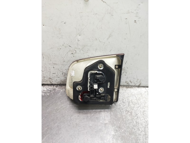 Recambio de piloto trasero izquierdo interior para volkswagen touareg (7la) tdi v6 referencia OEM IAM 28269003  