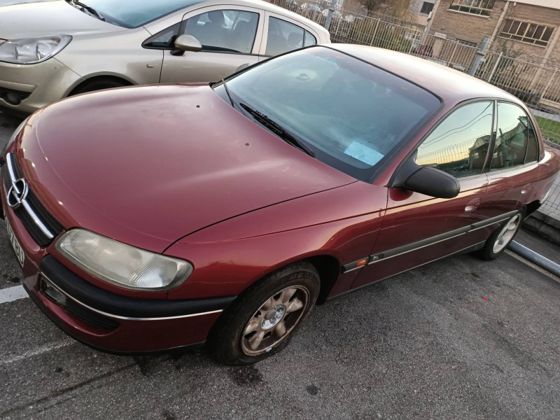 opel omega b del año 1996