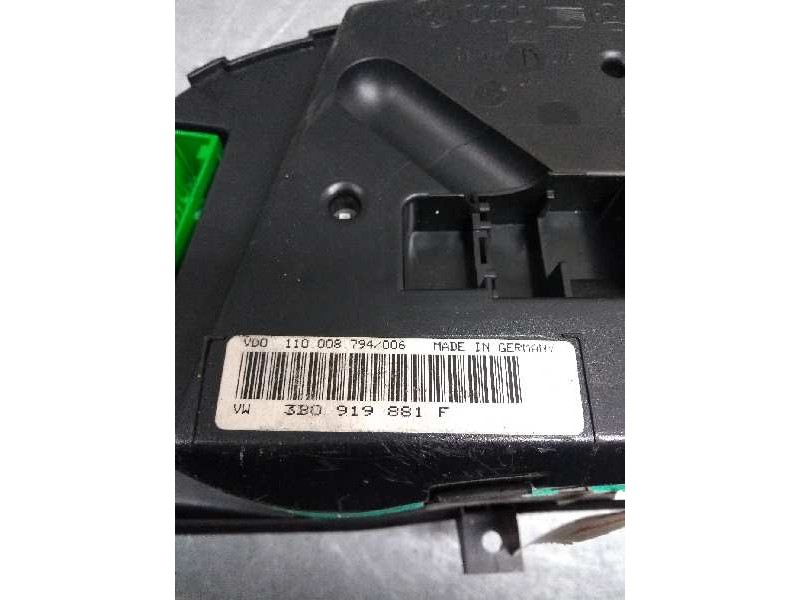 Recambio de cuadro instrumentos para volkswagen passat berlina (3b2) 1.8 20v turbo referencia OEM IAM 3B0919881F 110008794006 