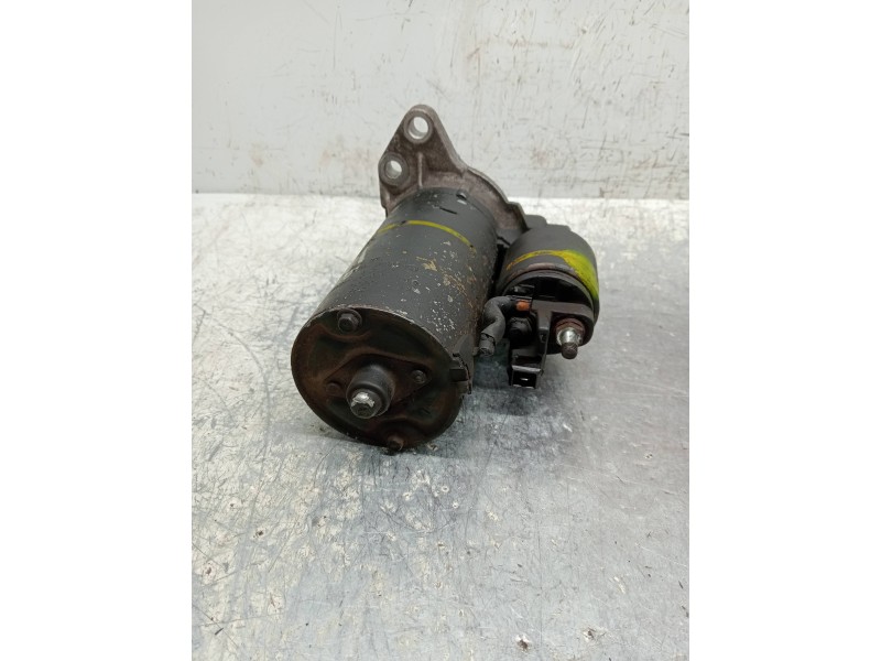 Recambio de motor arranque para volkswagen vento (1h2) cl referencia OEM IAM 0001110076 068911023T 