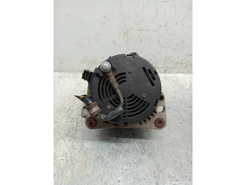 Recambio de alternador para volkswagen vento (1h2) cl referencia OEM IAM 0123315002 028903025H 