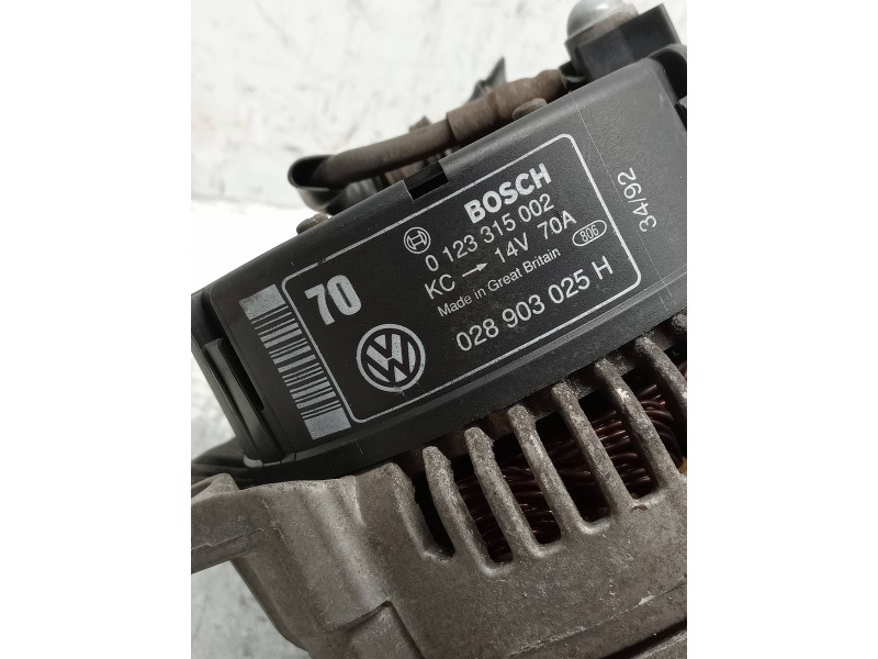 Recambio de alternador para volkswagen vento (1h2) cl referencia OEM IAM 0123315002 028903025H 