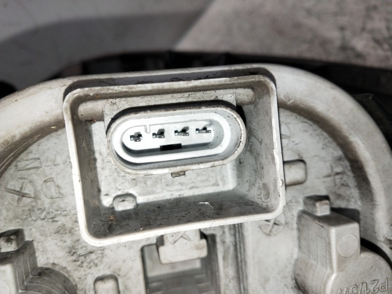 Recambio de piloto trasero derecho para fiat bravo (198) 1.6 16v active multijet (77kw) referencia OEM IAM   