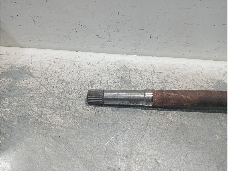 Recambio de transmision delantera derecha para peugeot 307 break/sw (s2) sw pack referencia OEM IAM 9637117880 8MN05 