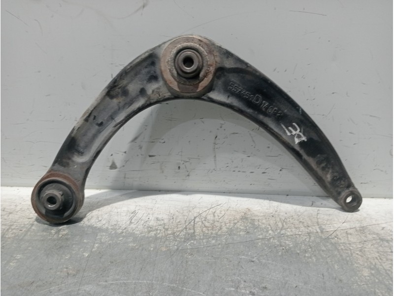 Recambio de brazo suspension inferior delantero derecho para peugeot 307 break/sw (s2) sw pack referencia OEM IAM 557451D  