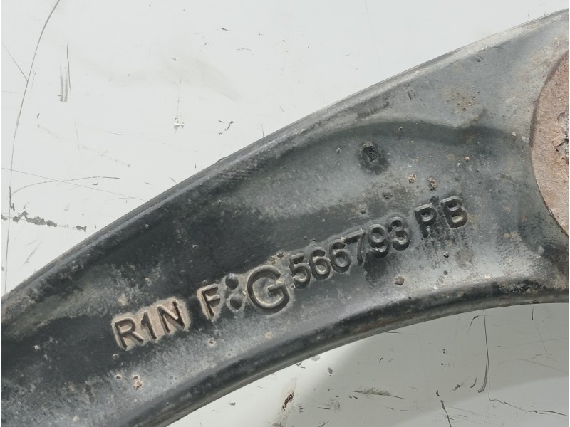 Recambio de brazo suspension inferior delantero izquierdo para peugeot 307 break/sw (s2) sw pack referencia OEM IAM 566793PB  