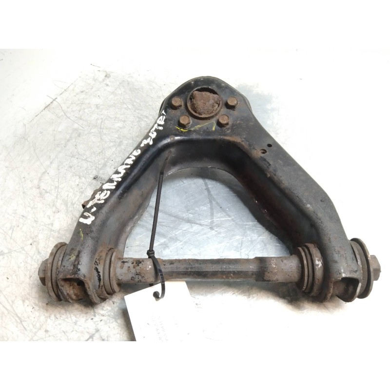 Recambio de brazo suspension superior delantero izquierdo para nissan terrano/terrano.ii (r20) 3.0 td cat referencia OEM IAM   