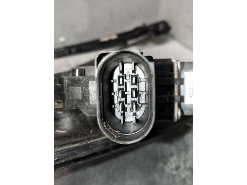 Recambio de elevalunas delantero izquierdo para bmw x3 (f25) xdrive 20d referencia OEM IAM 7258339  5P