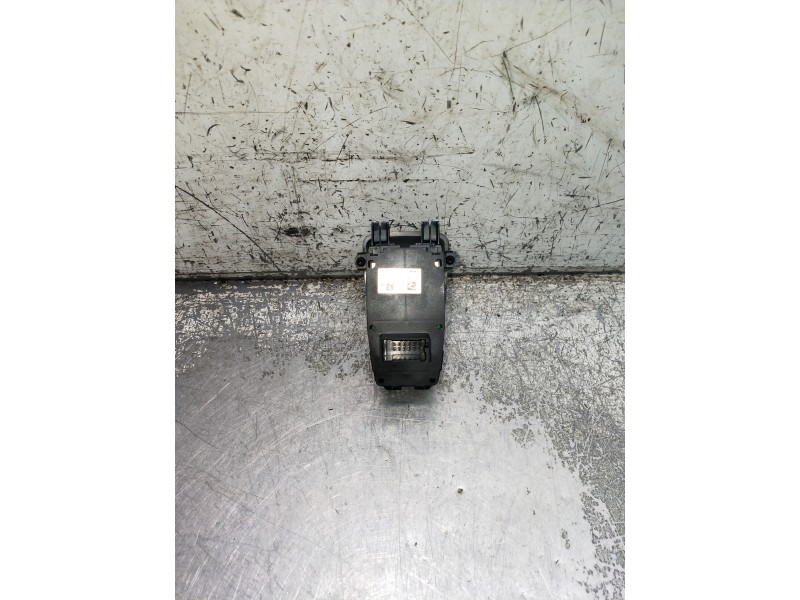 Recambio de mando multifuncion para bmw x3 (f25) xdrive 20d referencia OEM IAM 922941301 3214340200 