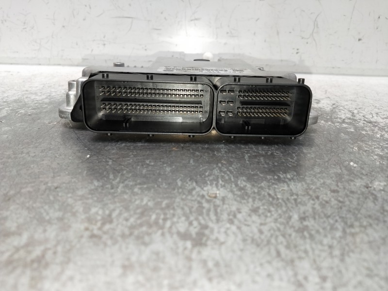 Recambio de centralita motor uce para bmw x3 (f25) xdrive 20d referencia OEM IAM 0281017647 8513249 030015676