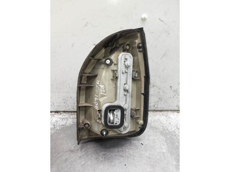 Recambio de piloto trasero izquierdo para opel zafira a design edition referencia OEM IAM   