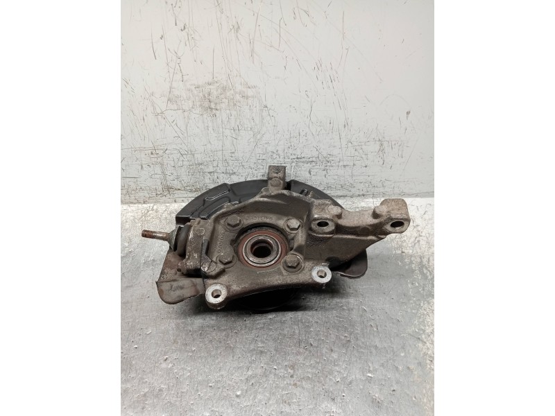 Recambio de mangueta delantera izquierda para volvo s60 berlina 2.4 d referencia OEM IAM 9461943  