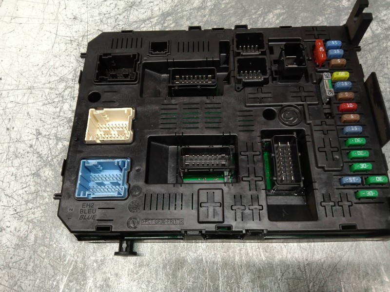 Recambio de caja reles / fusibles para citroen c4 berlina cool referencia OEM IAM 966405918002 BSI04EVK0500 