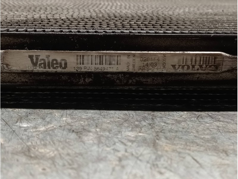 Recambio de intercooler para volvo s60 berlina 2.4 d referencia OEM IAM 8649471A  