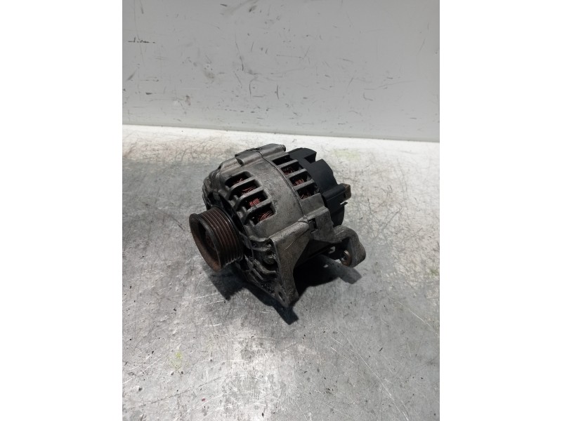 Recambio de alternador para volkswagen passat variant (3b6) v6 tdi executive referencia OEM IAM 059903015G SG12B025 