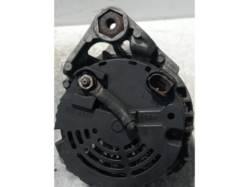 Recambio de alternador para volkswagen passat variant (3b6) v6 tdi executive referencia OEM IAM 059903015G SG12B025 