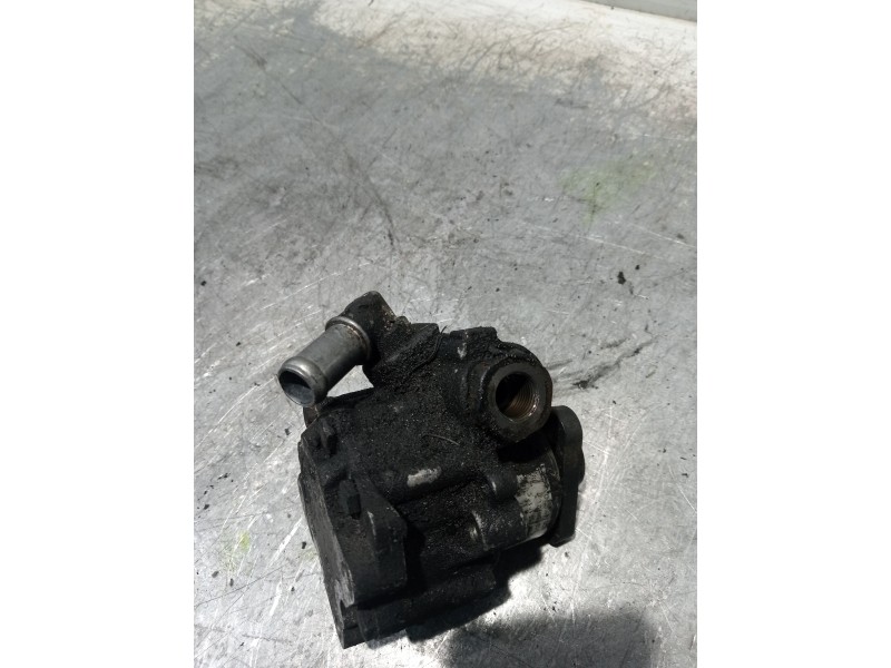 Recambio de bomba direccion para volkswagen passat variant (3b6) v6 tdi executive referencia OEM IAM 7690955104  